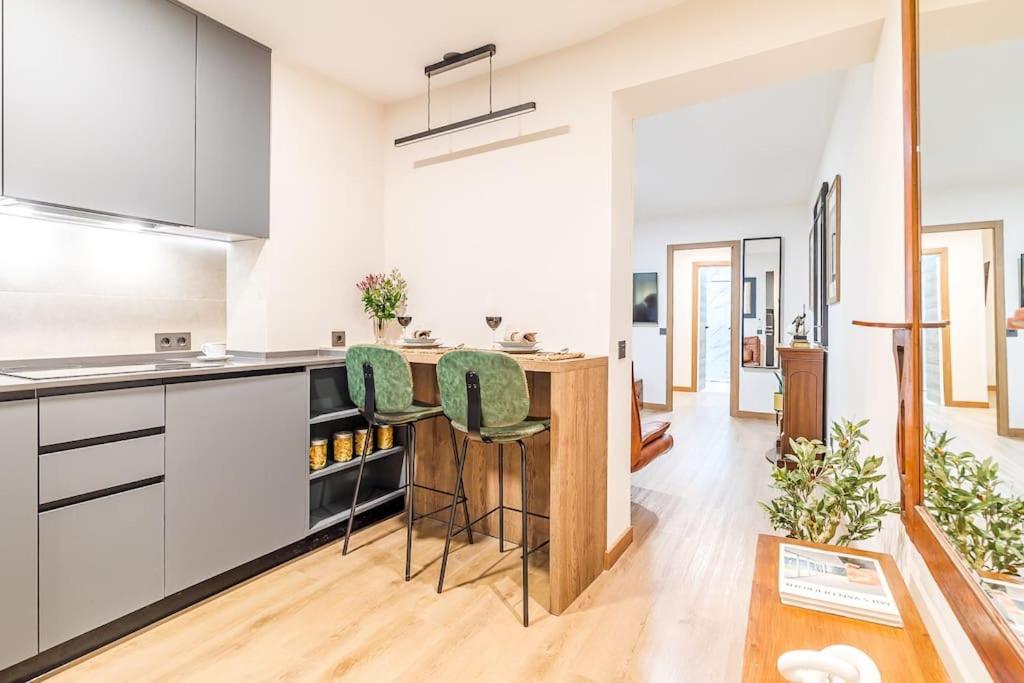 Apartamento Reformado Y Tranquilo Junto A Gran Via Madri Exterior foto